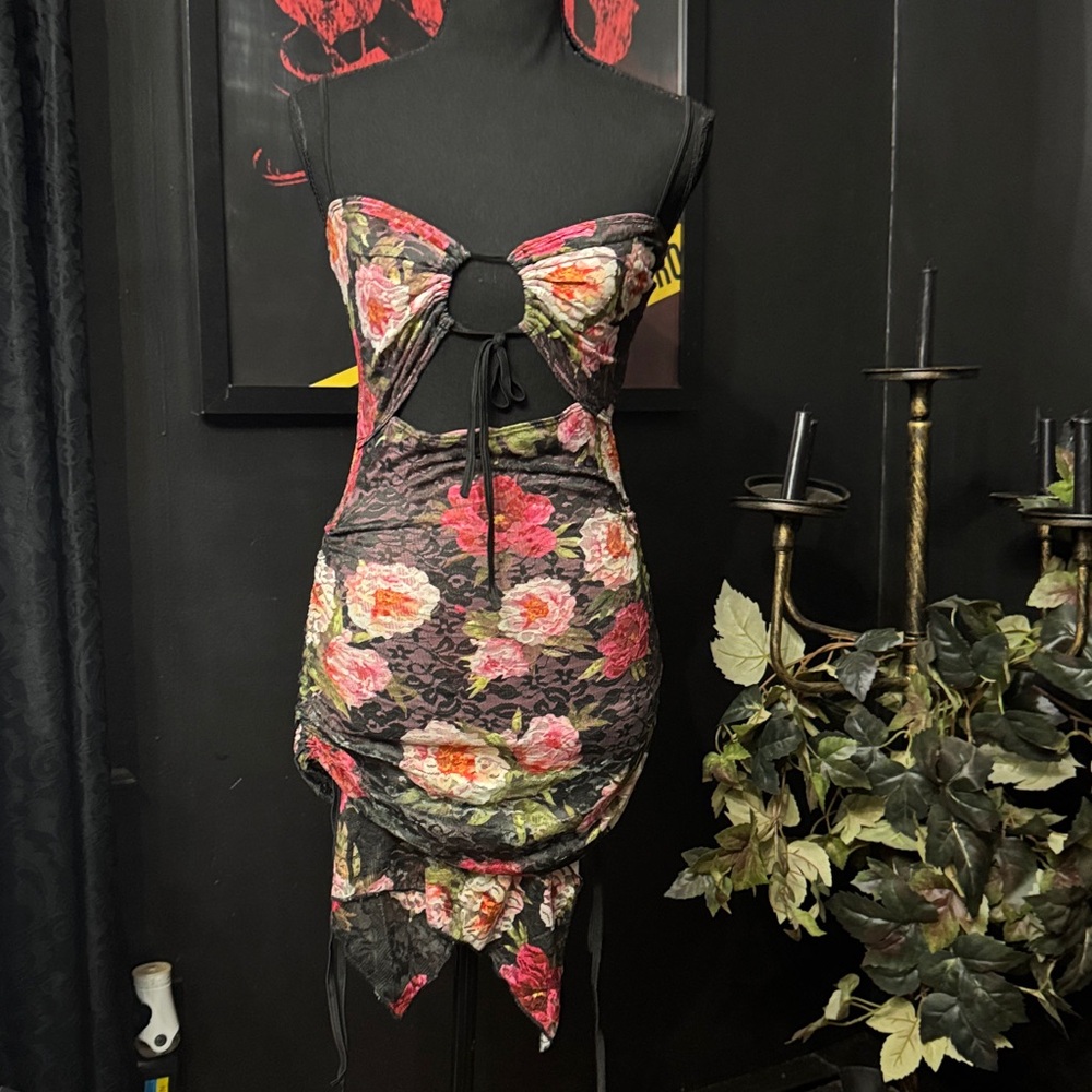 Current mood dress nwt med